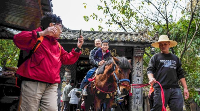 Cina: Nakeli promuove il turismo con la tradizione del tè e i percorsi storici (3)