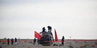 Cina: capsula di rientro Shenzhou-20 atterrata sulla Terra (2)