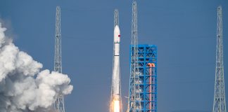 Cina: lanciato Long March-12 con a bordo gruppo di satelliti Internet (3)