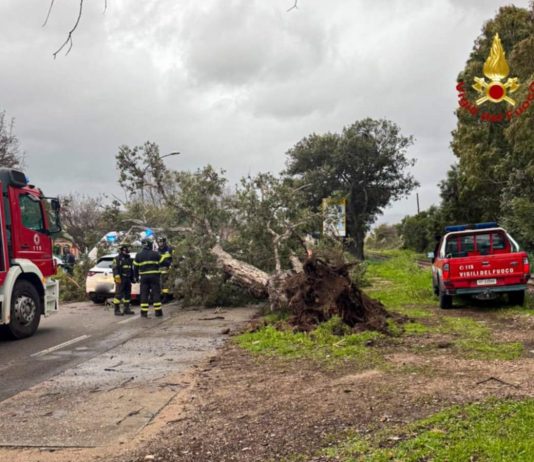 Sardegna nella morsa del maltempo, oltre 360 operazioni dei Vigili del Fuoco in tre giorni
