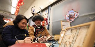 Cina: Heilongjiang, treno a tema cultura popolare attira turisti (1)