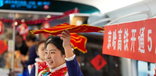 Cina: la ferrovia Pechino-Harbin celebra il quinto anniversario (2)