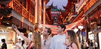 Cina: Shanghai, record di 7,14 milioni di turisti stranieri nel 2025