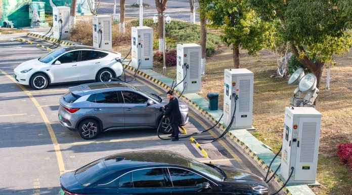 Automotive: in Cina rete di ricarica veicoli elettrici più grande al mondo (1)