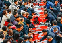 Cina: in corso preparativi per celebrare Festa di primavera (2)
