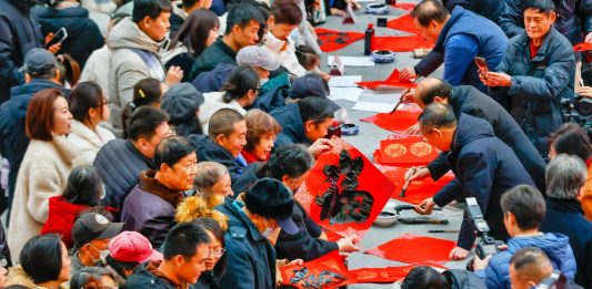 Cina: in corso preparativi per celebrare Festa di primavera (2)