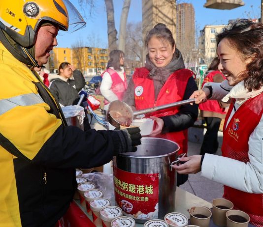 Cina: celebrazioni per Festival di Laba (2)