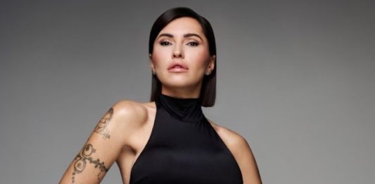 Sanremo 2026, Serena Brancale in gara con “Qui con me”: un brano dedicato alla madre