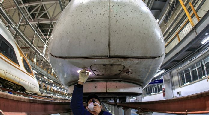 Cina: lavori di manutenzione treni in vista di Festa di primavera (2)