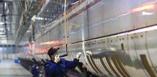 Cina: lavori di manutenzione treni in vista di Festa di primavera (3)