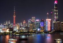 Cina: consumi di elettricità raggiungono 10 trilioni di kWh nel 2025