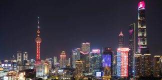 Cina: consumi di elettricità raggiungono 10 trilioni di kWh nel 2025