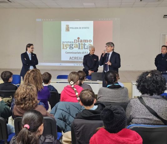 Progetto “PretenDiamo Legalità”, Polizia di Stato e Seus 118 incontrano gli studenti nel Catanese
