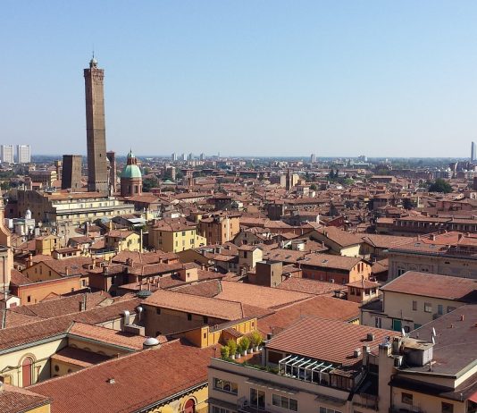 Emilia-Romagna regina della differenziata, Bologna guida le grandi città green d’Italia Bologna