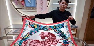 Cina: Anno del Cavallo accende Capodanno Lunare ad Haikou (2)