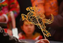 Cina: artigiani dello Shandong si preparano per l’Anno del cavallo (2)