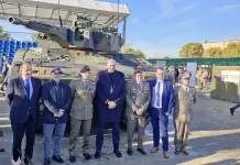 Leonardo e Rheinmetall consegnano i primi corazzati Lynx all’Esercito