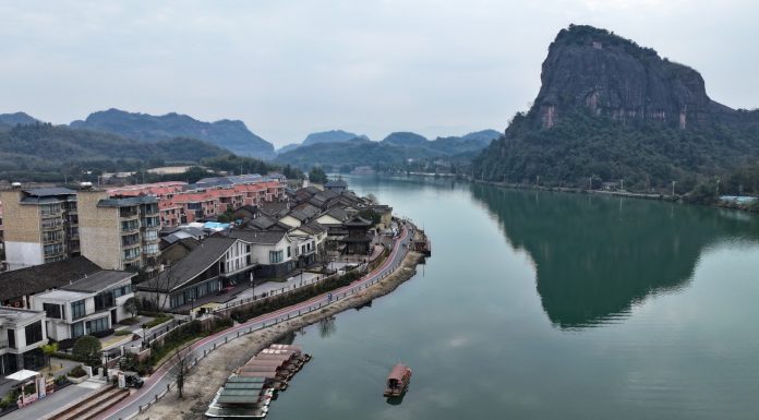 La rinascita di Chenzhou: il turismo sfrutta il fascino dei vecchi edifici (3)