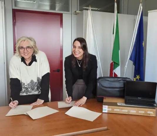 La Regione cede 28 dispositivi informatici al Tribunale per i Minorenni di Bologna