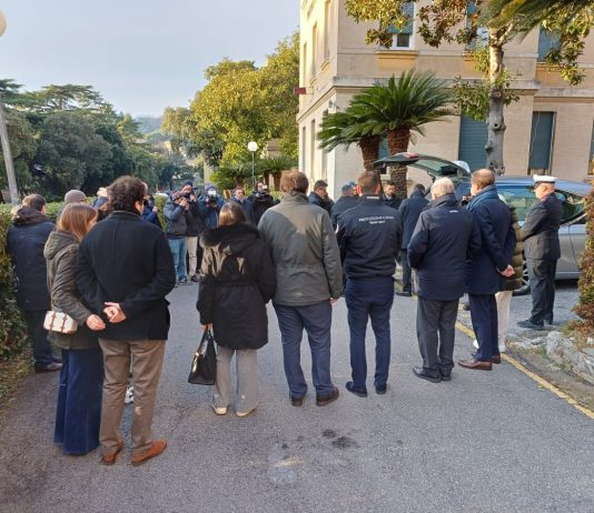 Tragedia di Crans-Montana, arrivata a Genova la salma di Emanuele Galeppini