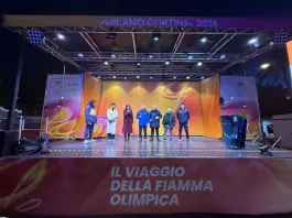 La Fiamma Olimpica è arrivata a Genova, l’assessore Ferro “Messaggio di unità attorno ai valori dello sport”