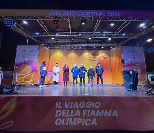 La Fiamma Olimpica è arrivata a Genova, l’assessore Ferro “Messaggio di unità attorno ai valori dello sport”