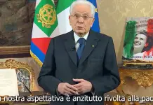 Mattarella “Il 2025 anno non facile, il desiderio di pace sempre più alto”
