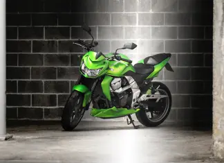 Sospensione RC moto in inverno: regole, vantaggi e limiti moto garage