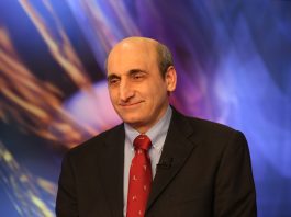 Iran, il portavoce della resistenza Gobadi “La società non chiede riforme, ma la fine del regime”