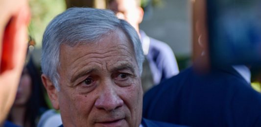 Tajani “Sostegno alle aspirazioni democratiche del popolo iraniano”
