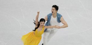 Milano-Cortina 2026: cinesi Wang e Liu in gara di danza ritmica di pattinaggio artistico (2)