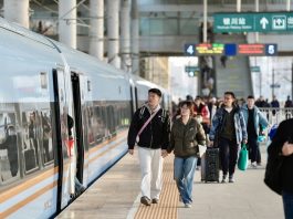 Cina: Festa primavera, 121 mln di viaggi in treno durante vacanze