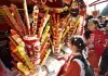Cina: a Pechino apre una fiera del tempio per la Festa di primavera (1)