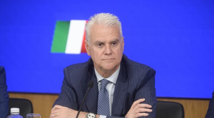 Zangrillo “Contro poliziotto è stato tentato omicidio, è deriva terroristica”