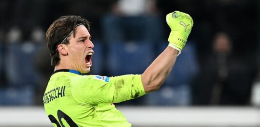 L’Atalanta resiste in dieci per oltre 80 minuti, 0-0 a Como