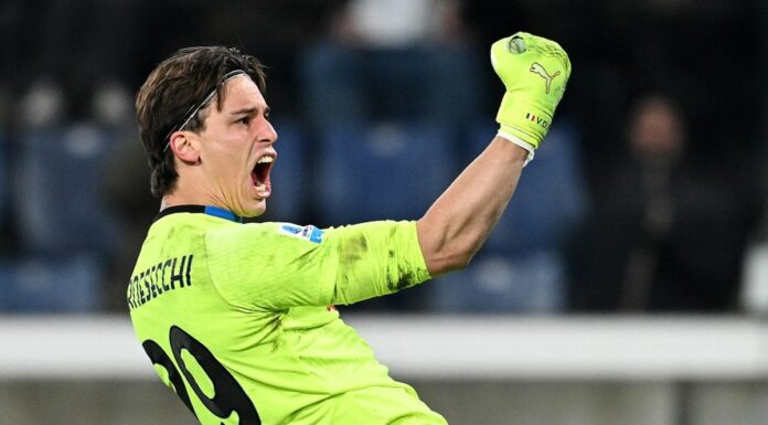 L’Atalanta resiste in dieci per oltre 80 minuti, 0-0 a Como