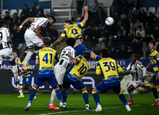 Poker della Juve, vince 4-1 a Parma con doppietta di Bremer