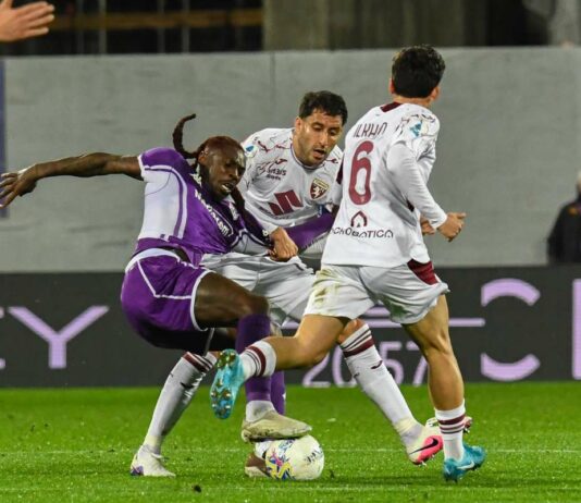 Maripan gela la Fiorentina, il Toro pareggia 2-2 in extremis