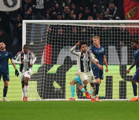 Kalulu salva la Juve e beffa la Lazio al 96°, a Torino finisce 2-2