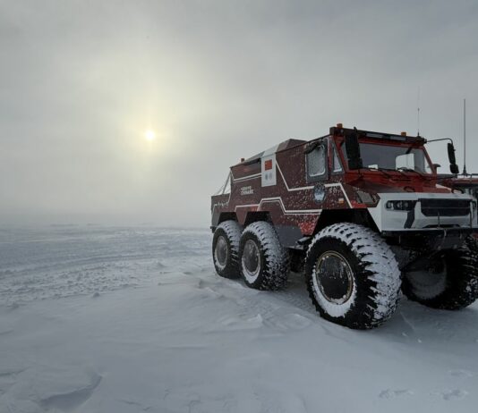 Antartide, un veicolo speciale cinese percorre 10 mila chilometri