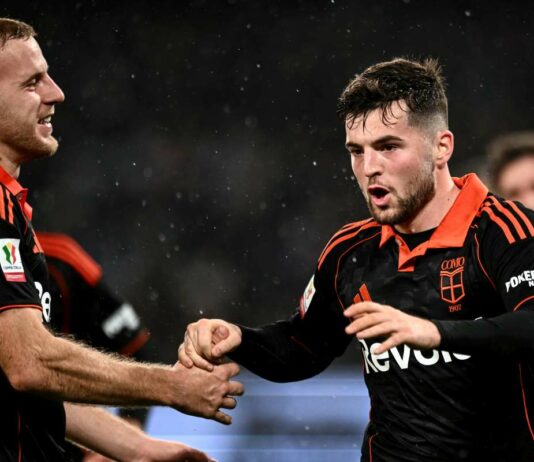 Napoli ko ai rigori, Como in semifinale di Coppa Italia contro l’Inter