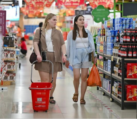 Cina, la Festa di Primavera attrae turisti da tutto il mondo