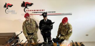 Arsenale e esplosivi in casa a Oschiri, un arresto