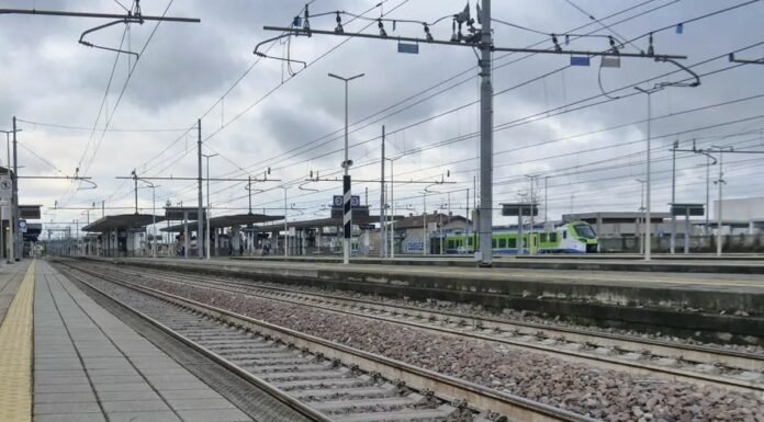 Nuovi sabotaggi sulla linea Alta Velocità, circolazione ferroviaria rallentata