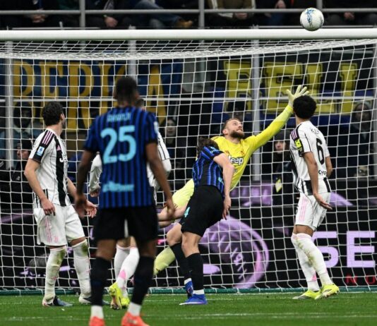 L’Inter piega 3-2 la Juve e prova la fuga in vetta