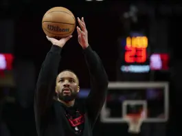 All-Star Saturday, Lillard vince da tre. A Johnson gara schiacciate