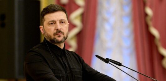 Ucraina, Zelensky “9 feriti tra cui bambini in attacco russo”