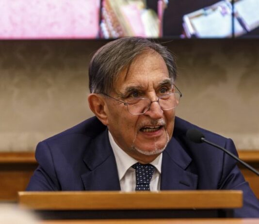 La Russa “Bene Mattarella, campagna referendaria sia sui temi”