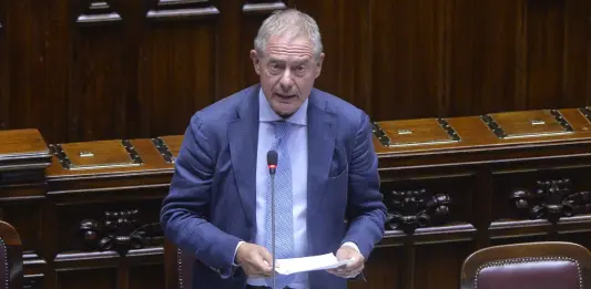 Dazi, Urso “Servono cautela e responsabilità”