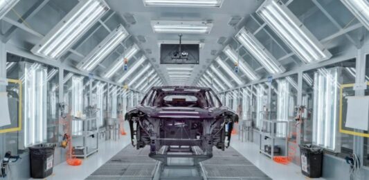 Cina, la gran parte delle aziende manifatturiere ha adottato sistemi digitali